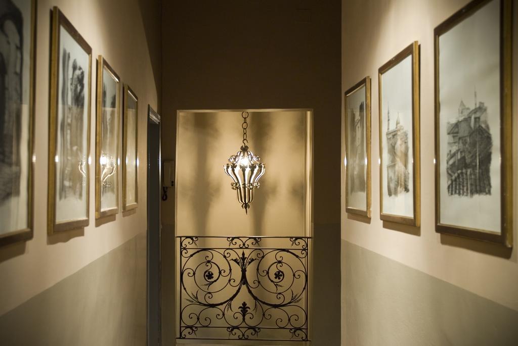 N4U Guest House Florencia Exterior foto
