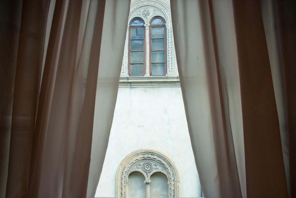 N4U Guest House Florencia Exterior foto