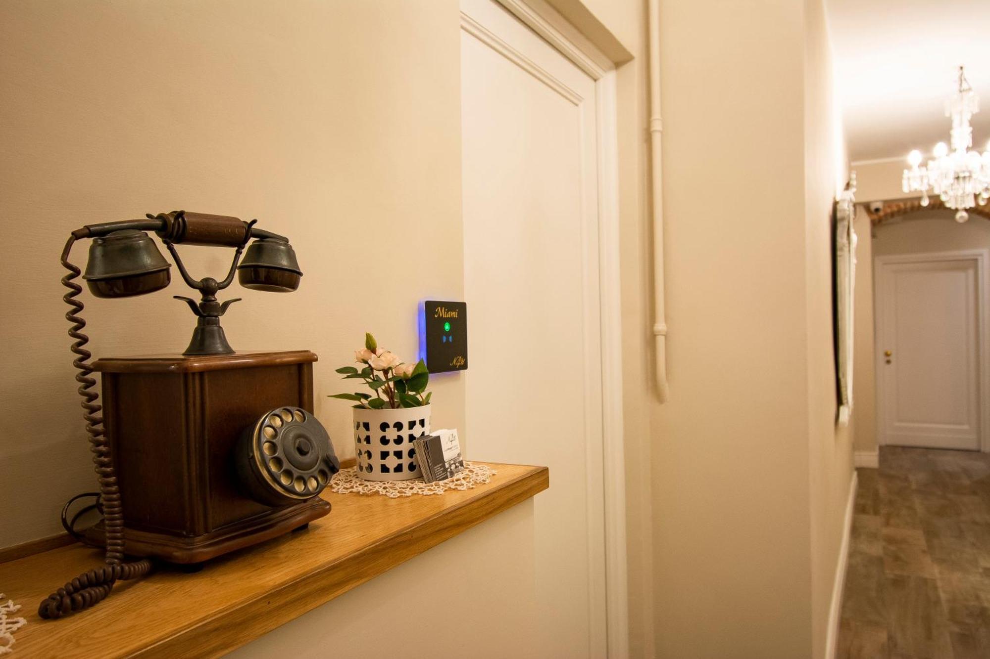 N4U Guest House Florencia Exterior foto