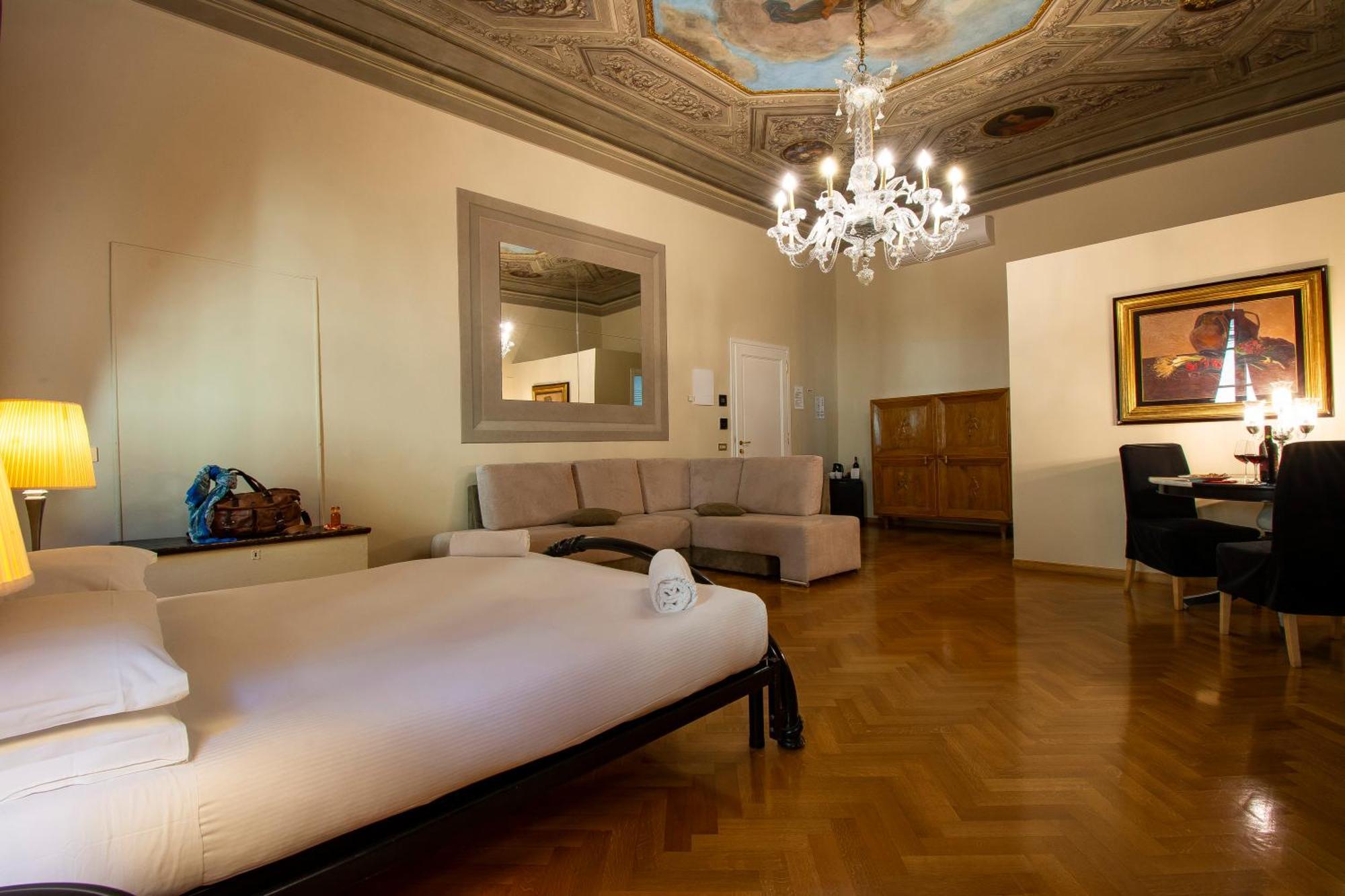 N4U Guest House Florencia Exterior foto