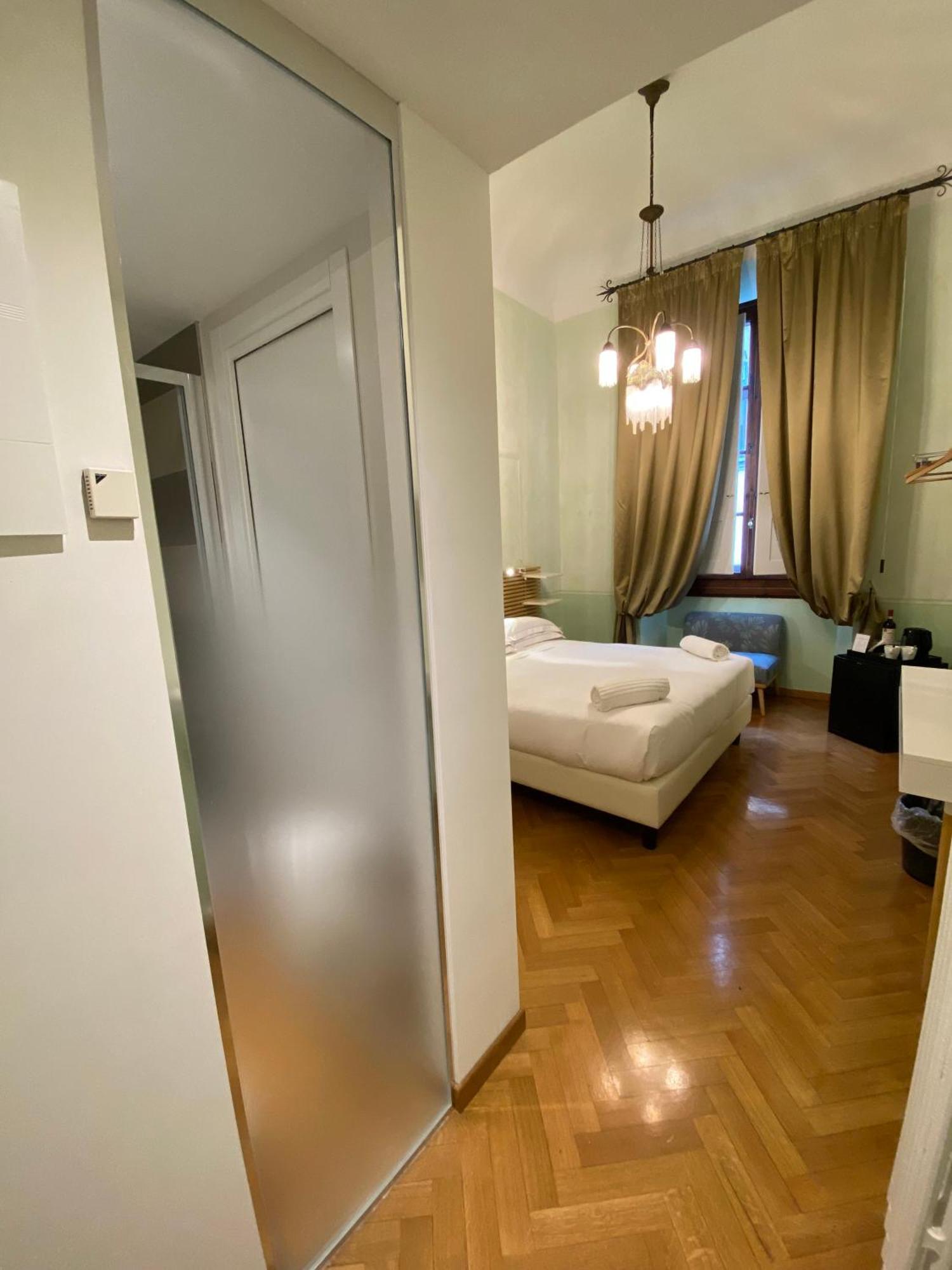 N4U Guest House Florencia Exterior foto